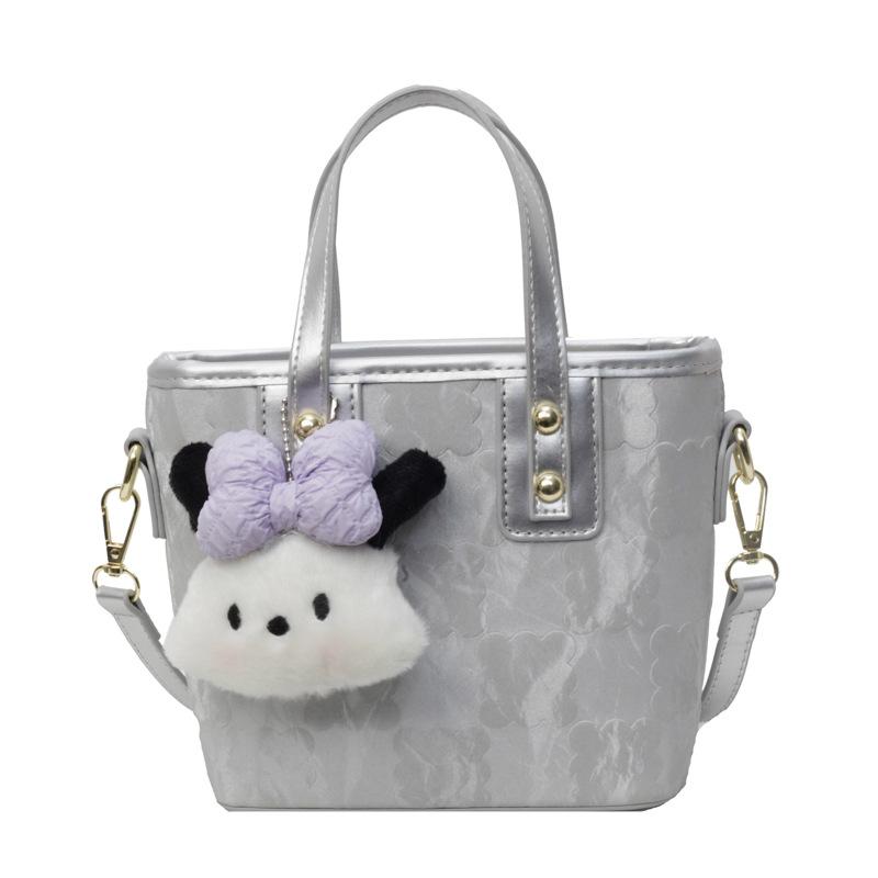 

Trendy hand bucket bag women s autumn and winter new niche casual versatile fashion shoulder messenger bag Without pendant серебряный