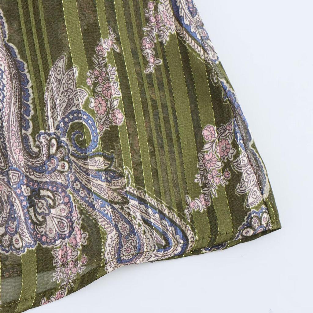 2025 Spring Women's Metallic Thread Turn-Down Collar Printed Shirt