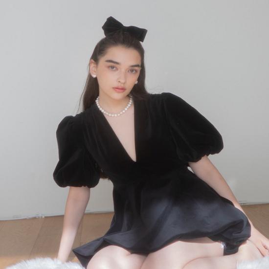 FANTASTIC PLANET cloud heart pearl earrings