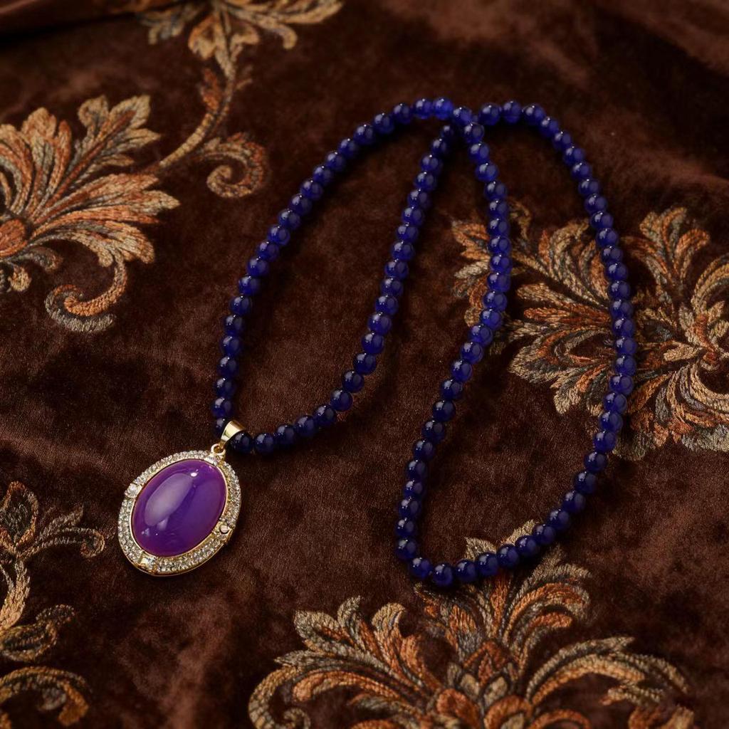 Elegant Purple Sweater Chain: Luxurious Long Necklace Accessory