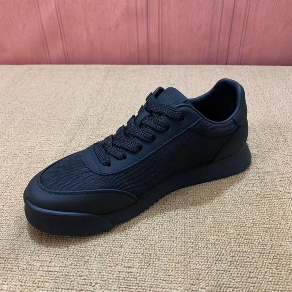 European Station Black Men's Shoes Versatile Mesh Breathable Board Shoes Men's Casual Sports Lightweight Soft-soled Forrest Gump Shoes