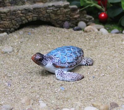 Decorative Small Turtle Figurine Resin Material Detailed Sculpture Indoor Outdoor Display Collectible Home Office Decoration