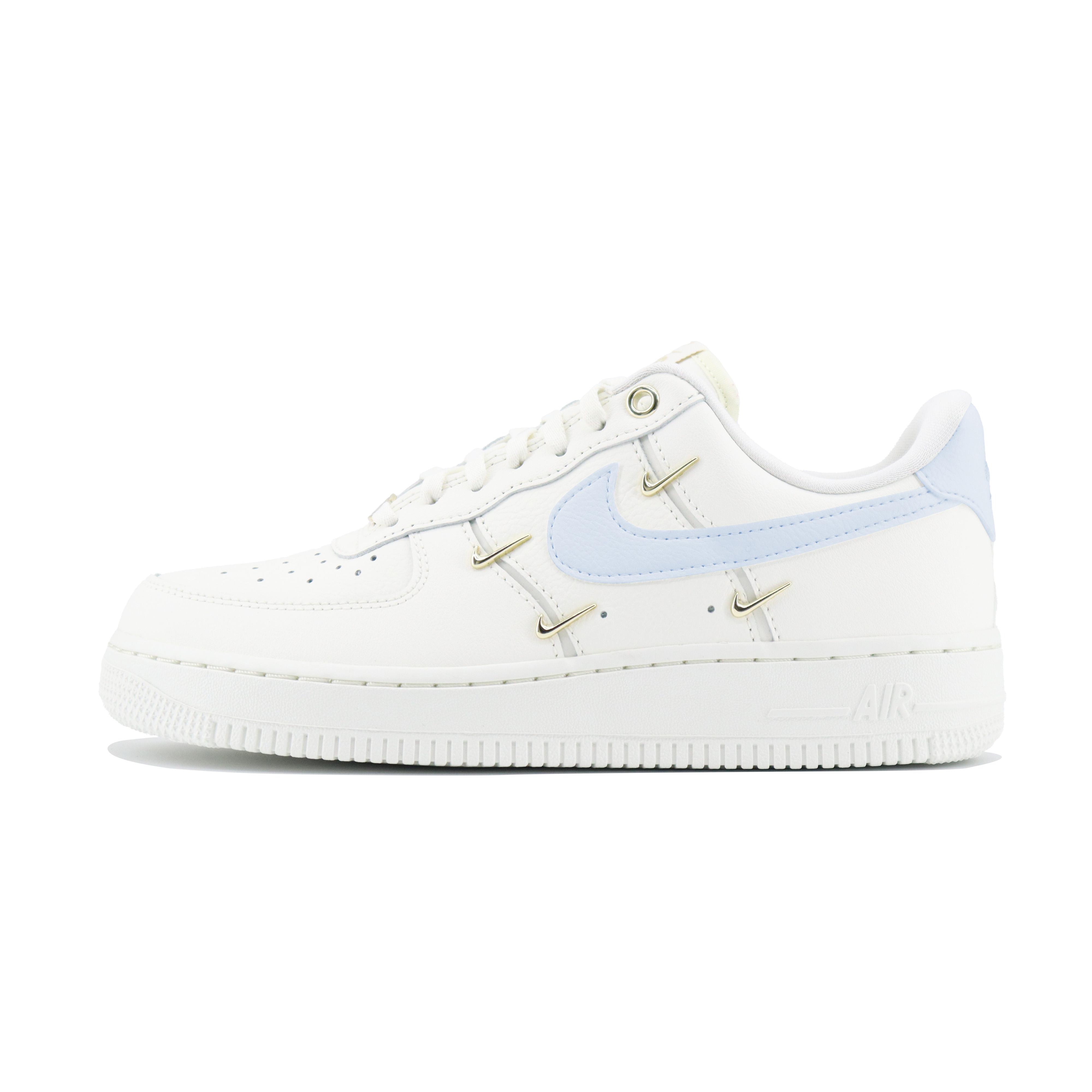 

Nike Air Force 1 Slip Resistant Abrasion Resistant Low top Skateboard Shoes Women s White Blue FV3654-111(Team1253-) 36.5