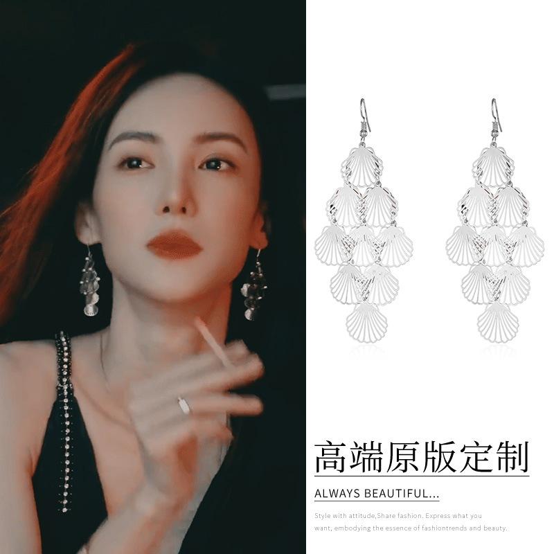 New diamond-encrusted tassel long ear buckle Korean simple design earrings high-end temperament earrings