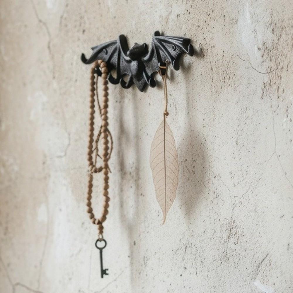 Organizer Vintage Bat Key Hooks with 8 Hooks Space-Saving Cast Iron Key Rack Rust-Proof Wall Mount Key Holder Entryway Decor