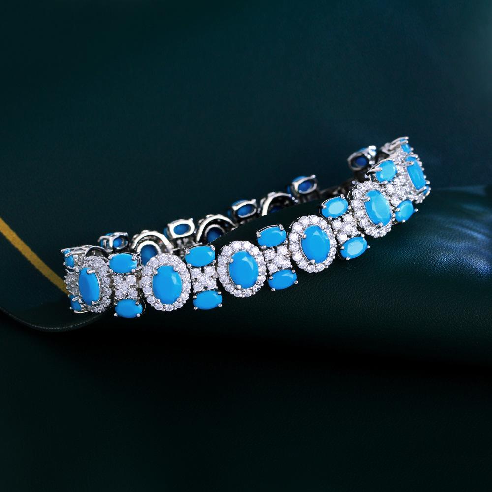 Temperament Versatile Turquoise Bracelet Design Sense Slightly Inlaid Zircon Fashion Hand Jewelry