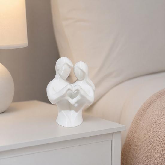 Sculptural Artistic Texture 3D Printed Couple Heart Statue, Abstract Minimalist Lovers Embrace Figurine, Romantic Desktop Easy Care Love Ornament