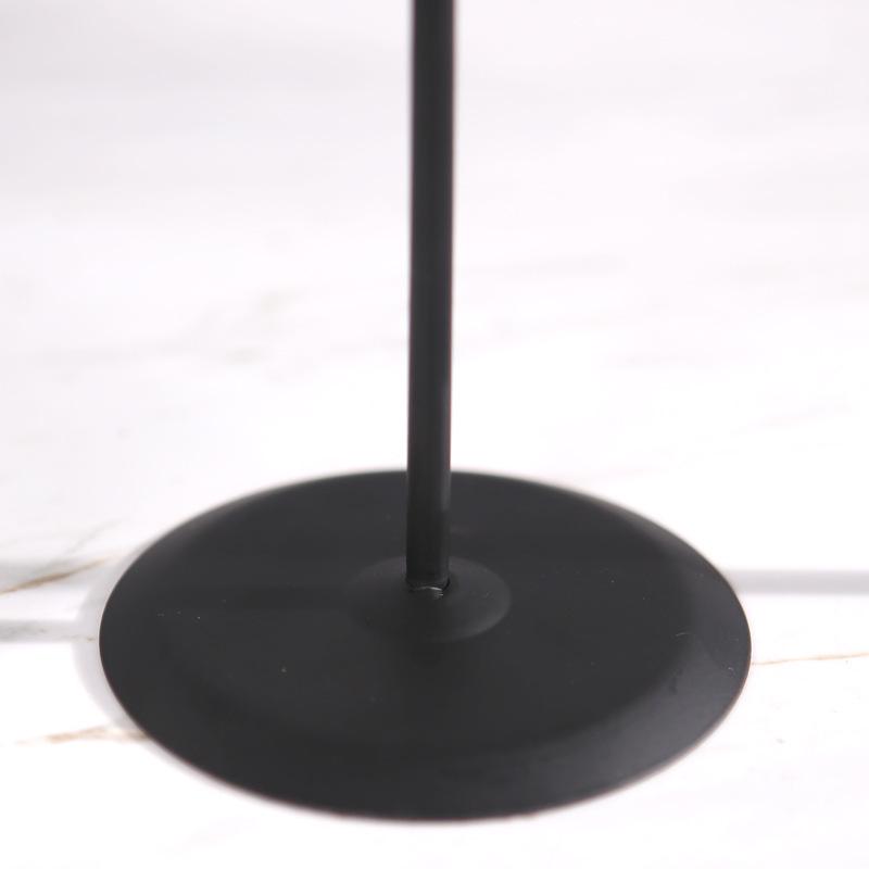 Simple Modern Wrought Iron Tabletop Candlestick for Romantic Dinner Decor