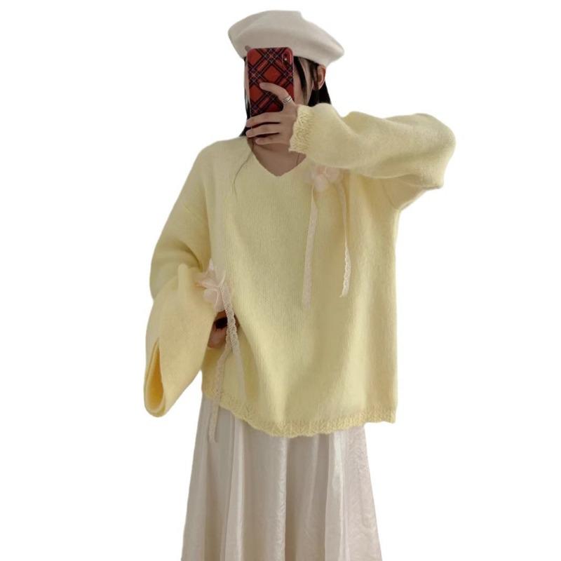 Autumn and winter new loose design scarf knitted sweater top soft waxy flower sweater pullover woman