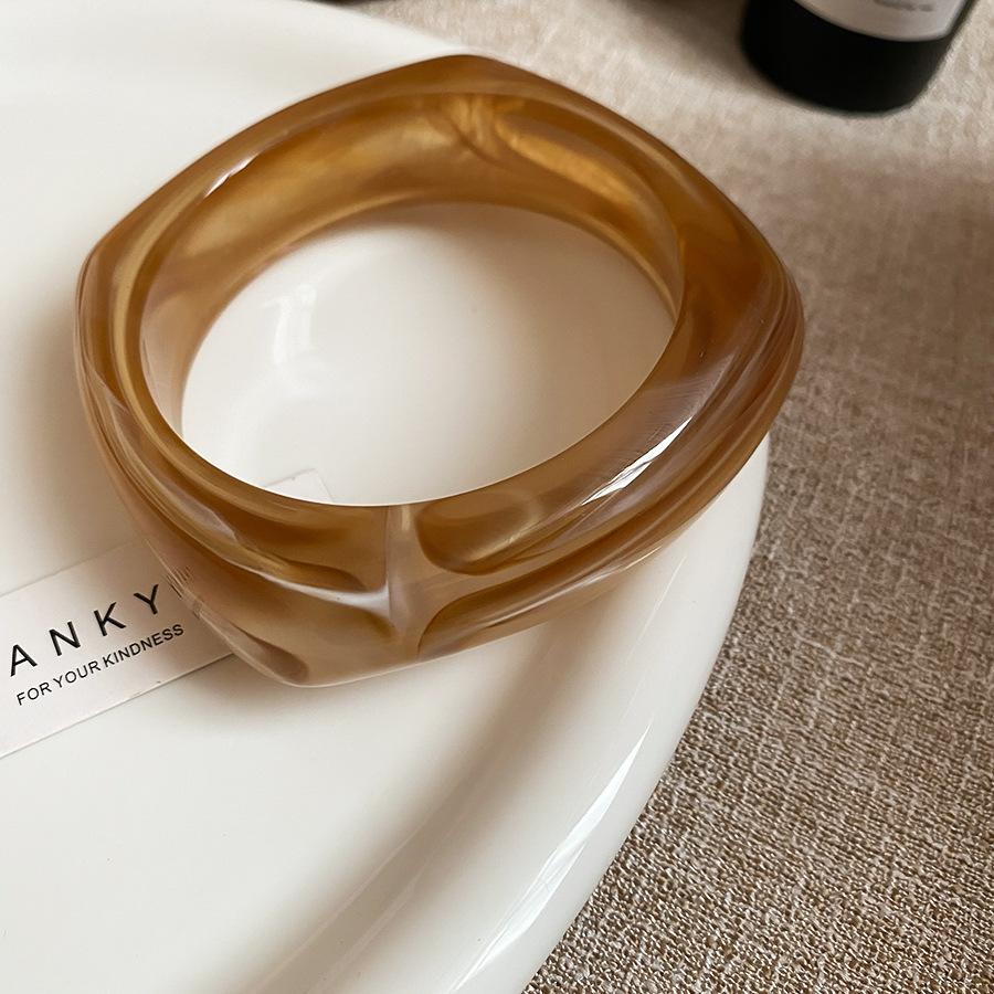 European and American color geometric resin bracelet, summer fresh and versatile bracelet, fashionable personalized simple jewelry
