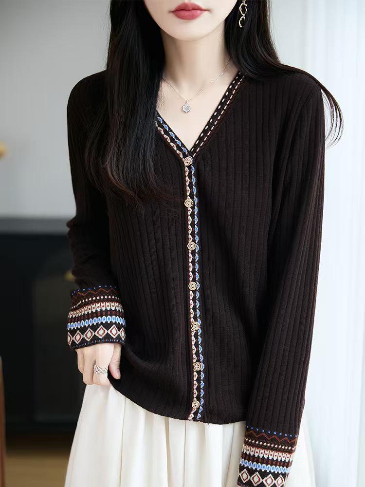 

Кардиган в полоску с цветовым блоком и V-образным вырезом: 25 Осенних нарядов в этническом стиле из тонкой шерстяной смеси M кофейный