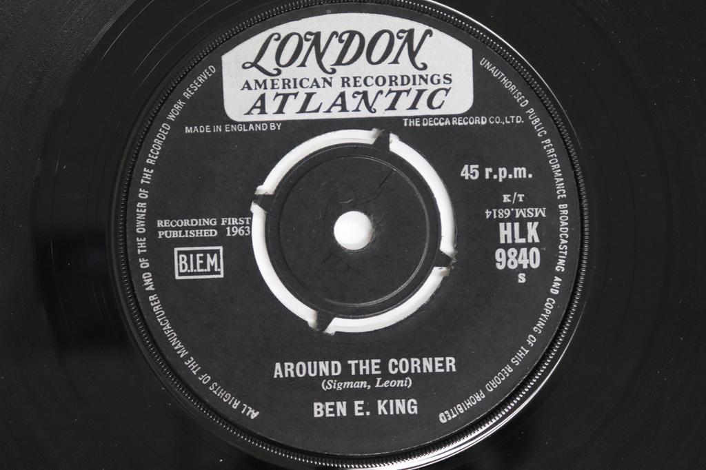 7inch Record BEN E. KING - Around The Corner HLK9840 LONDON RECORDS 1963 UK Soul/Funk Used