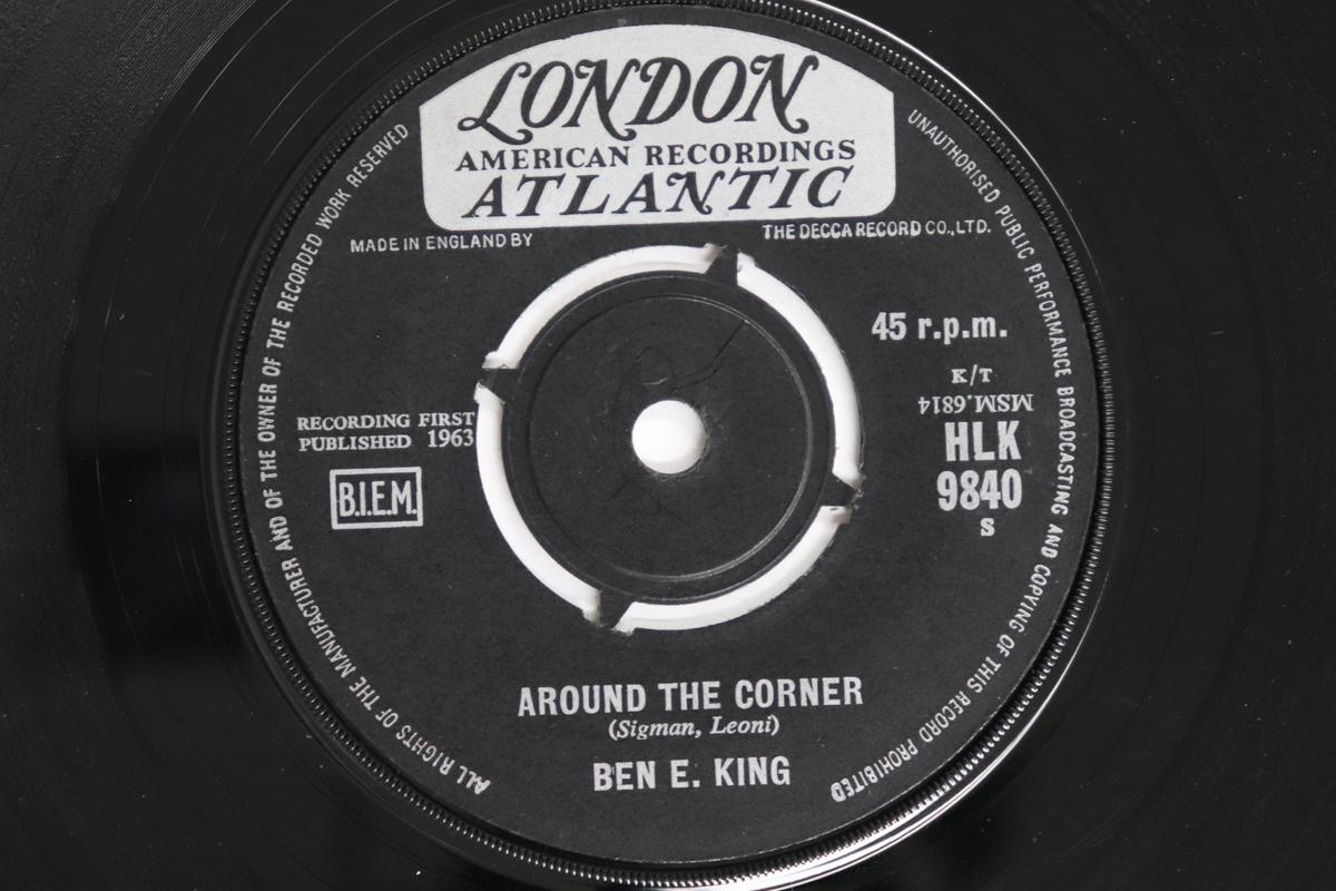 

7inch Record BEN E. KING - Around The Corner HLK9840 LONDON RECORDS 1963 UK Soul/Funk Used