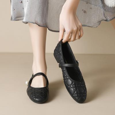 Weiwei Girl 2025-B1 Xiaoxiangfeng Single Shoes Women's Flat Bottom One-word Mary Jane Shoes Pearl Shallow Mouth Grandma Shoes