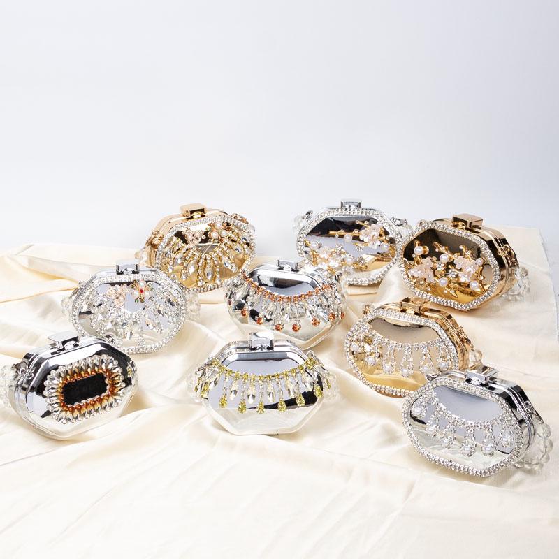 Diamond-Studded Crossbody Mini Tin Box: Fashionable Women's Lipstick & Earphone Bag