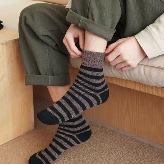 Men Striped Crew Socks Thickened Warm Ribbed Terry Socks Winter Thermal Casual Socks for Sports Daily Errands Work Wear