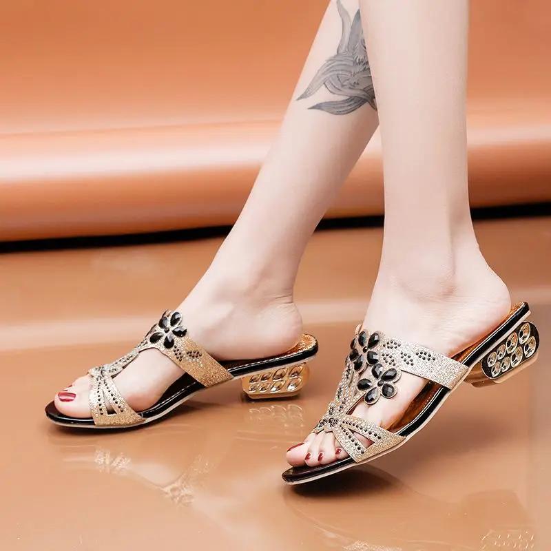 Fashion Rhinestone Women's Slippers and Ladies Sandals Low Heel Korea Style Pvc Vip Shoes Chic Elegant Price Slides On Promotion Unique