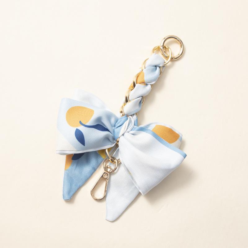 Stylish Silk Scarf Woven Bag with Metal Strap, Shoulder Bag, Exquisite Bow Pendant, Women's Backpack Strap