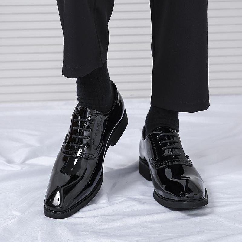 Fashion 2025 Men's New Oxford Shoe's Luxury Leather Refer Business Negotiation Gentlemen's Office Advanced Luxury Classic Retro Shoe's