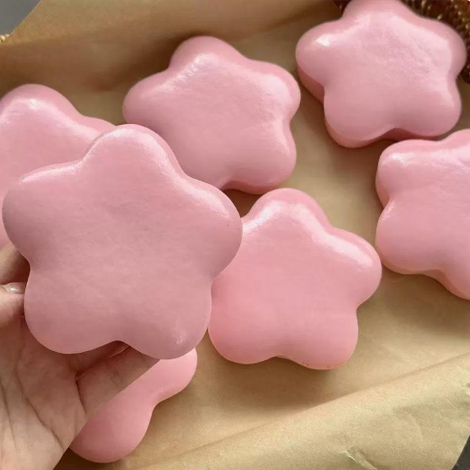 Stressverlichtende Squishy Kaas Decompressie Zachte Boter Zachte Verlichting Knijpbal Gesimuleerde Zachte Chocolade Verlichting Bal Ornament