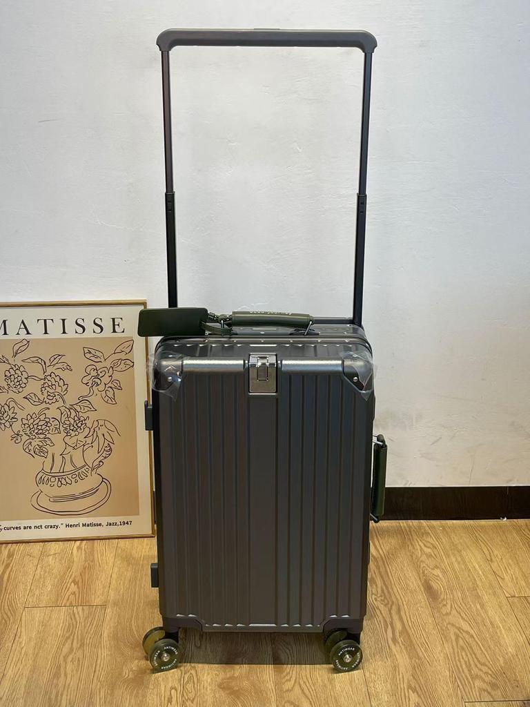 2025 Leather Travel Suitcase Set: 24"/28" Trolley with Combination Lock, Women’s Wear-Resistant Carry-On.