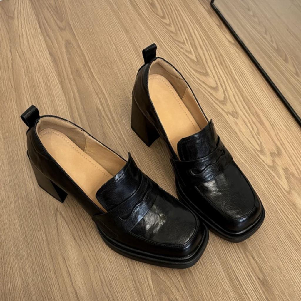 New Retro Vintage Mary Jane Loafers for Women Chunky Heel Thick Sole Square Toe Shoes British Style Women's Loafers