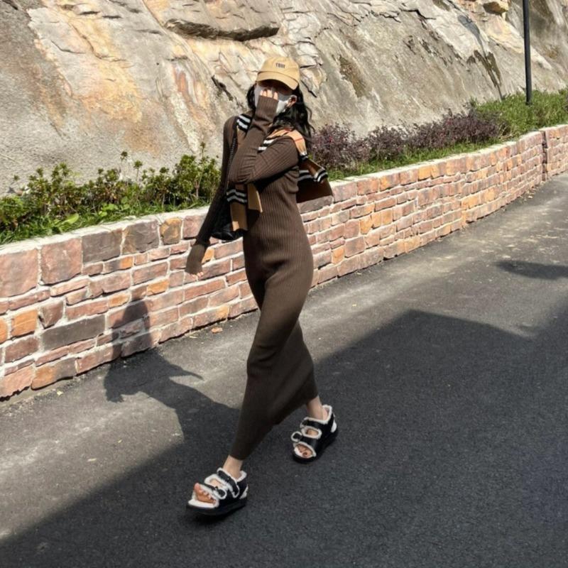 High-end long inner skirt slim and thin bottom sweater skirt temperament knitted dress women's autumn and winter