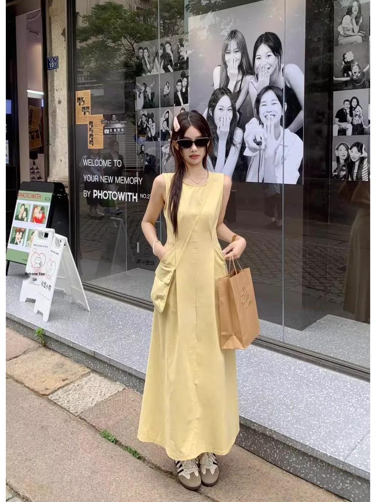 Gelbes Sommer 2025 Damen Ärmelloses Schlankheitsweste Langes Kleid - Schlicht, Lässig und Elegant.