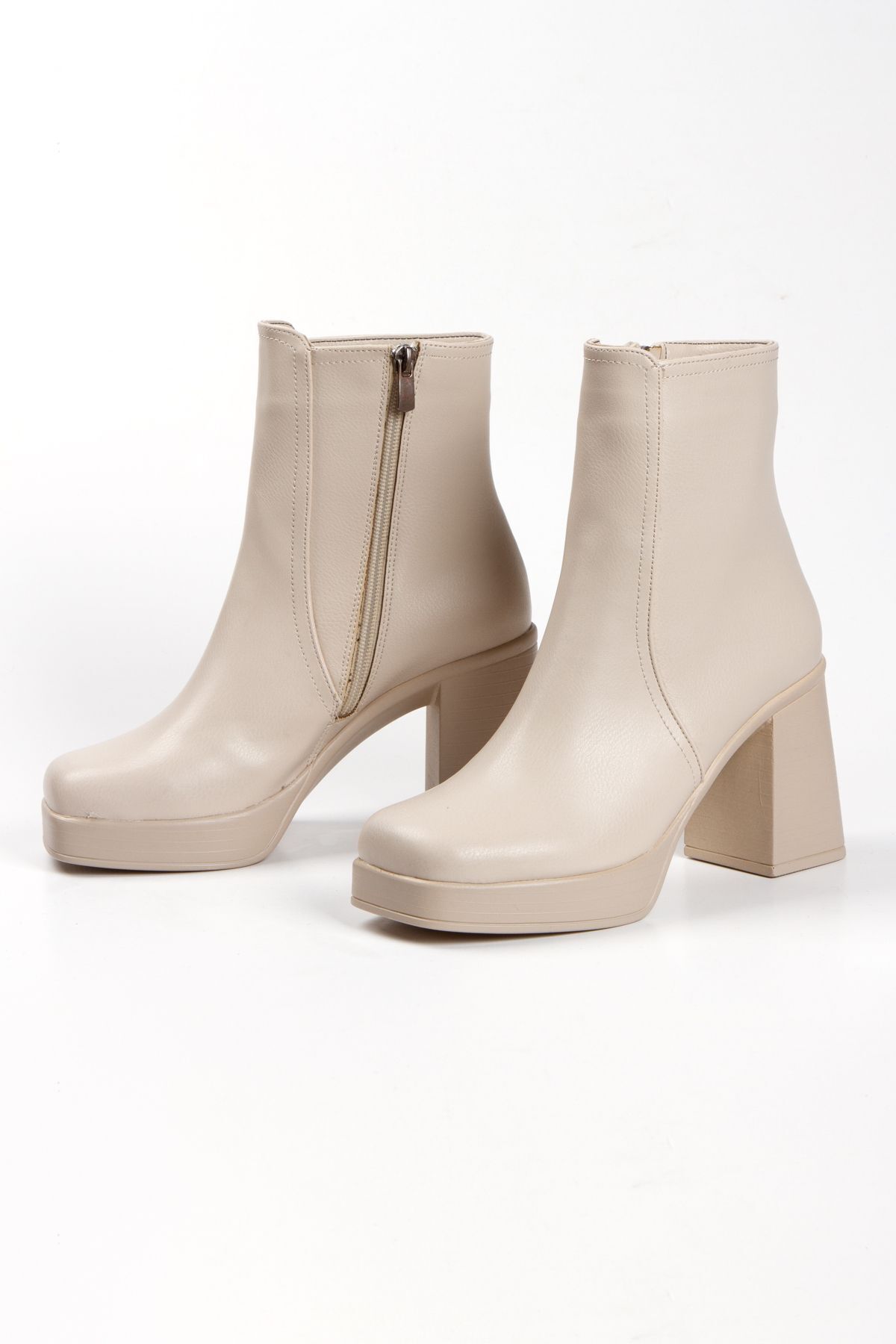 

Women Modern Stylish Fashion Women Beige High Heel Zipper Boots 36