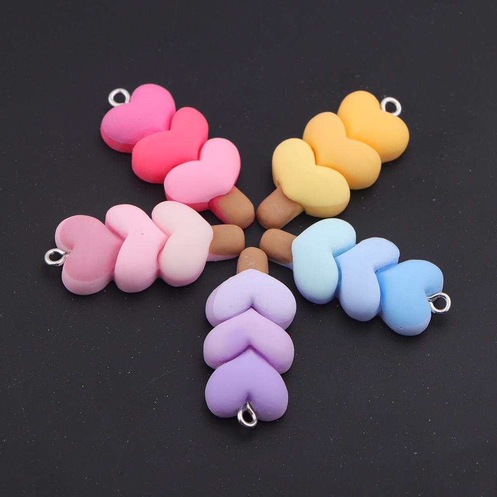 5pcs/lot Cartoon Cute Heart Lollipop Charms Pendant Resin Gradient Color Three Love Heart for DIY Jelewelry Making Accessories