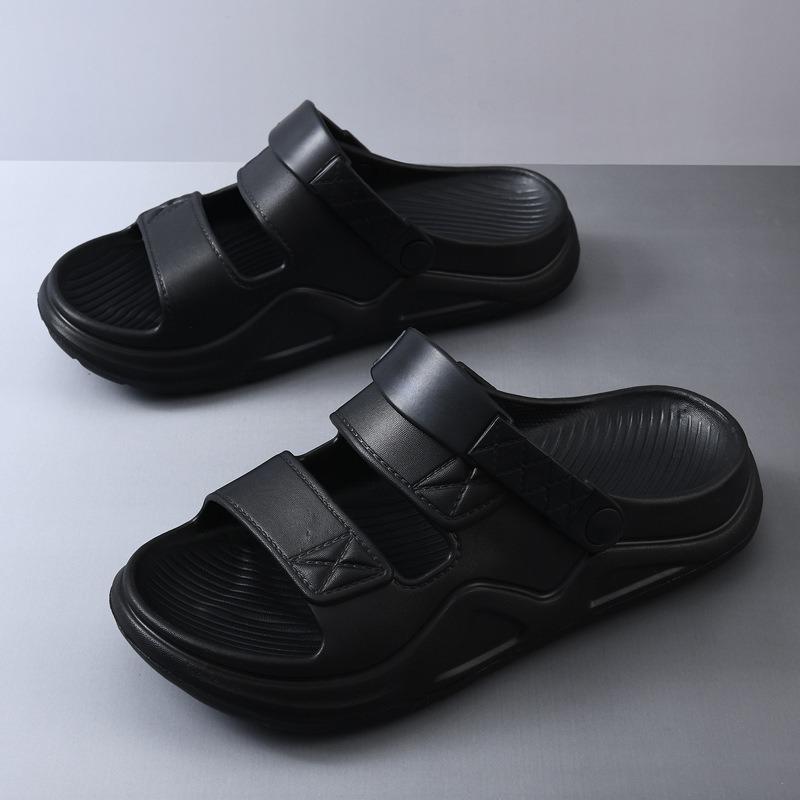 Sandals men's summer casual outdoor wear beach slippers lightweight thickened breathable dual-purpose non-slip driving cool slippers