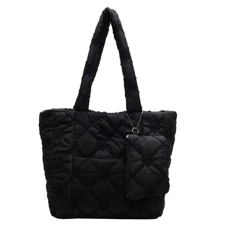 Новая большая вместительная сумка-тоут для женщин, Вышитая диагональная сумка-кросс, Легкая и простая стеганая сумка-«булочка» для мамы 1