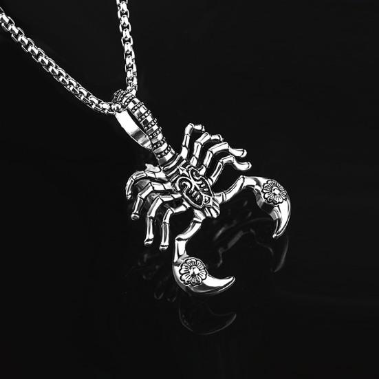 Portable Pendant Necklace Hard Broke Alloy Hollow Scorpion Shape Unisex Necklace for Daily