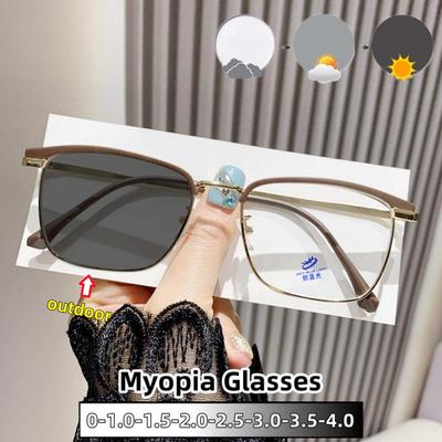 Unisex Photochromic Short Sight Eyeglasses Luxury Classic Art Metal Frame Anti Blue Light Near Sight Eyewear Diopter 0 To -4.0