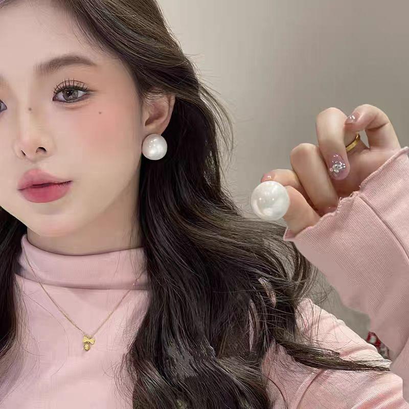 New Limited Earrings, Wine Stains, Cherry Red Pearl Stud Earrings, Women'S Light Luxury High-End Sense, Unique, Beautiful And Beautiful Earrings