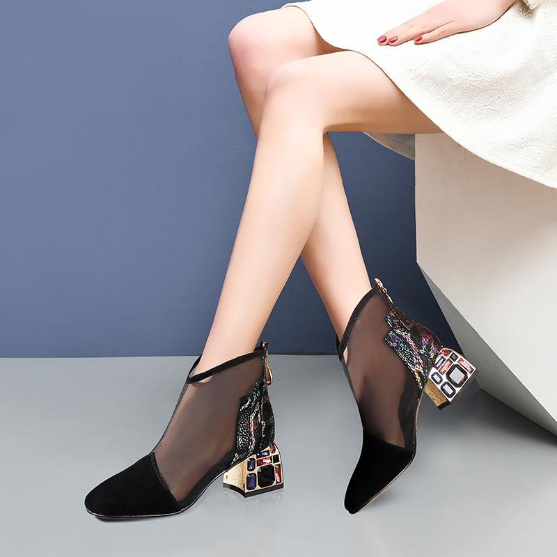 

Весенние сетчатые ботильоны Баотоу Женские ботильоны на толстом каблуке с вырезами Сандалии со стразами Женские высокие ботильоны на среднем каблуке 40 чёрный