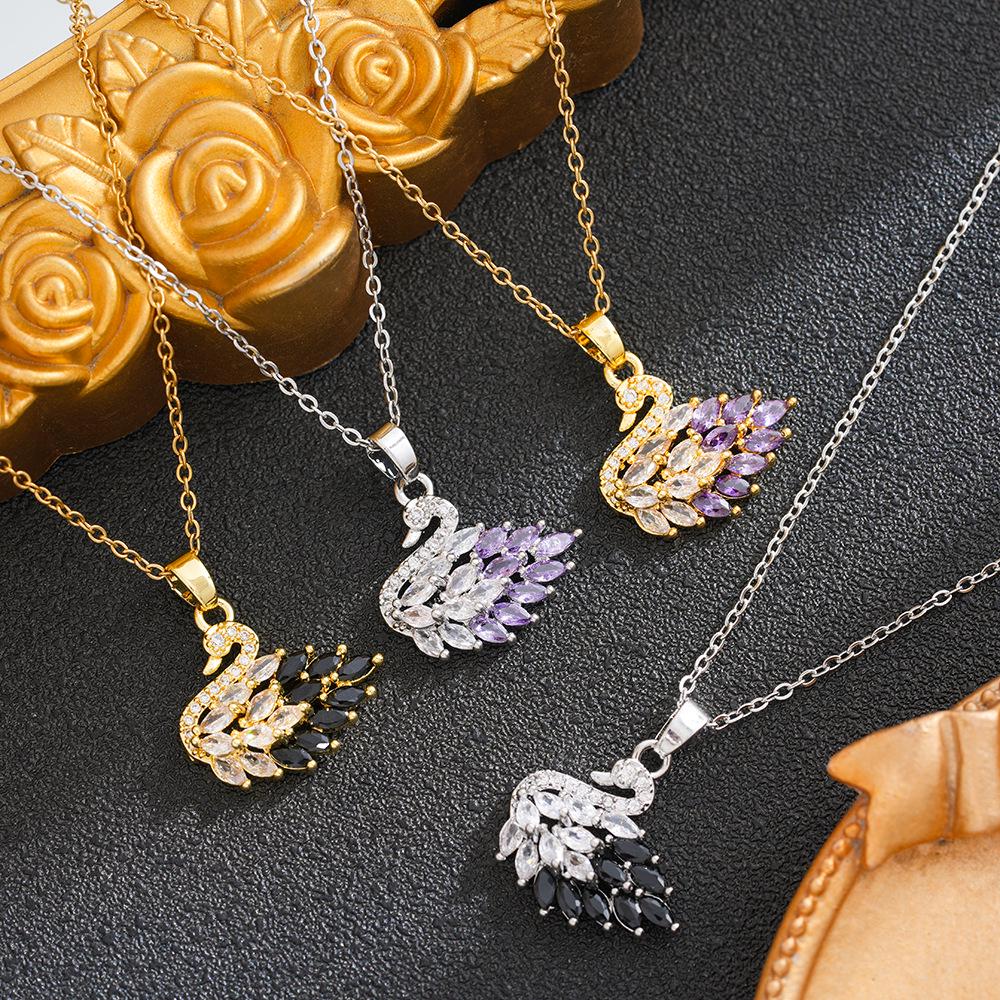Korean Dongdaemun Cubic Zirconia Swan Pendant Titanium Steel Necklace for Women - Fashionable Versatile Clavicle Chain.