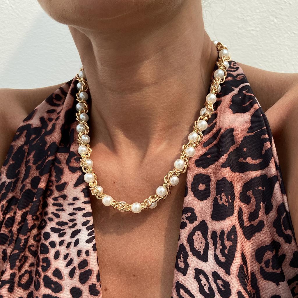 Fashion Design Imitation Pearl Chain Wrapped Necklace, Simple Wind Beaded Collarbone Necklace For Women