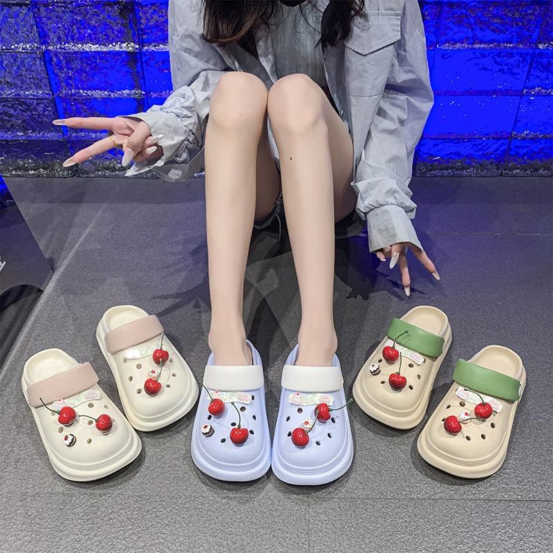 Creative and cute personality small cherry hole shoes women's summer wear high value soft thick sole non-slip light and comfortable slippers