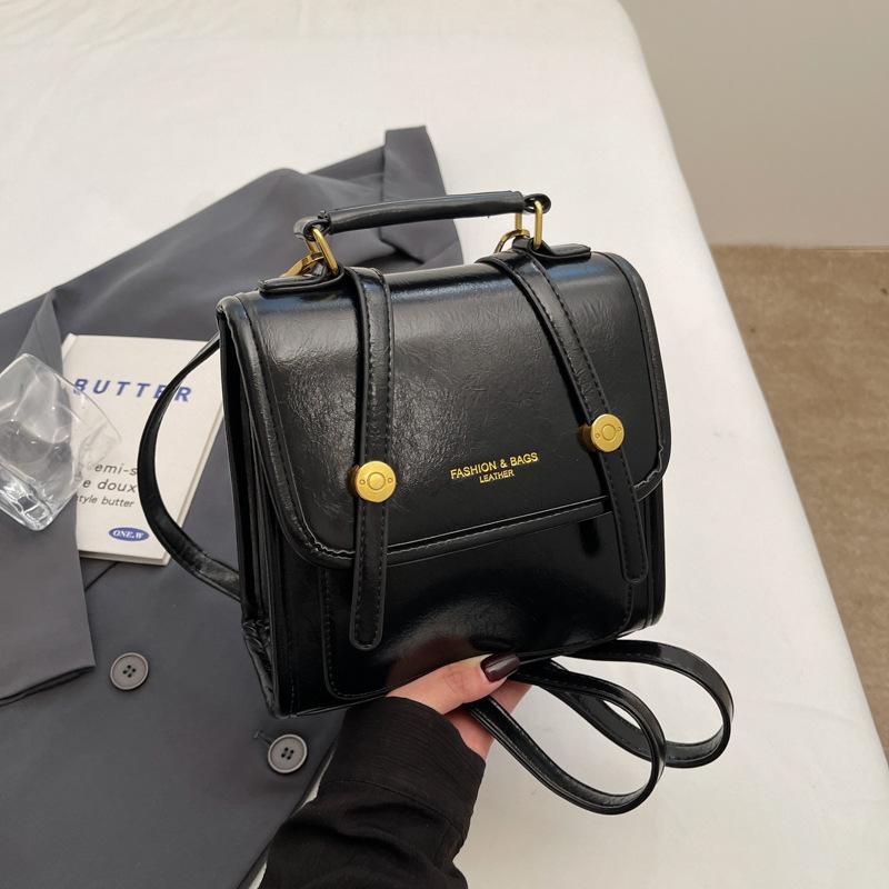 

Retro backpack bag women s new casual versatile high-end commuter travel small backpack