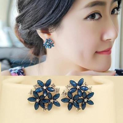 Version Coréenne Nouvelle Couleur Douce Doux Petite Fleur Fraîche Zircon Diamant Étincelant Boucles d'Oreilles Exagérées Mode Tempérament