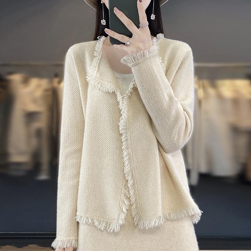 Women's Tassel Knit Wool Cardigan - Round Neck, Solid Color, Slimming Autumn/Winter Outerwear