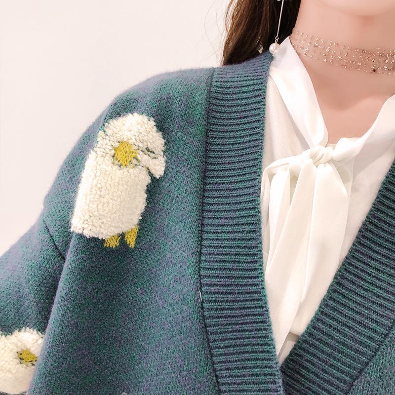 Nadměrná velikost Úzký pletený svetr střední velikosti Dámská Kapsa na knoflík Dekorace Kreslený Neformální svetr Cardigan Ženy jaro podzim 2020