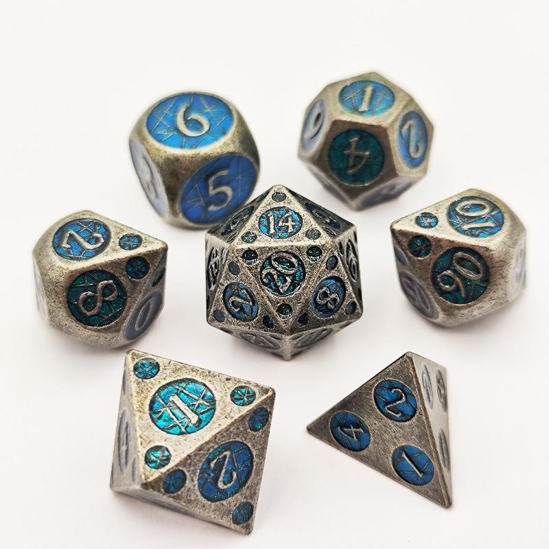 

Metal Solid Polyhedral Dice – Blue – 7-Die Set for D&D TTRPG, Cthulhu Roleplaying Game Accessories with Velvet Pouch синий
