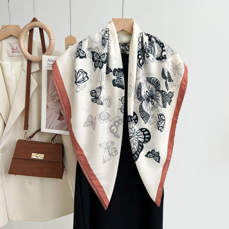 Quadratischer Schal im koreanischen Stil mit weißem Blumendruck - Weich, elegant, hautfreundlich, warmer Fischgrät-Schal für Herbst und Winter