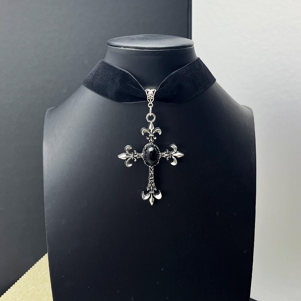 Gothic Cross Velvet Choker Necklace - Women's Punk Fashion Jewelry