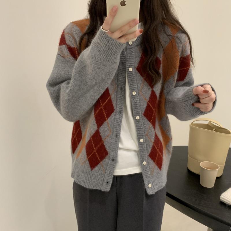 Retro Diamond Knitted Cardigan Women's Autumn and Winter New Lazy Wind Loose Casual Sweater Jacket Top