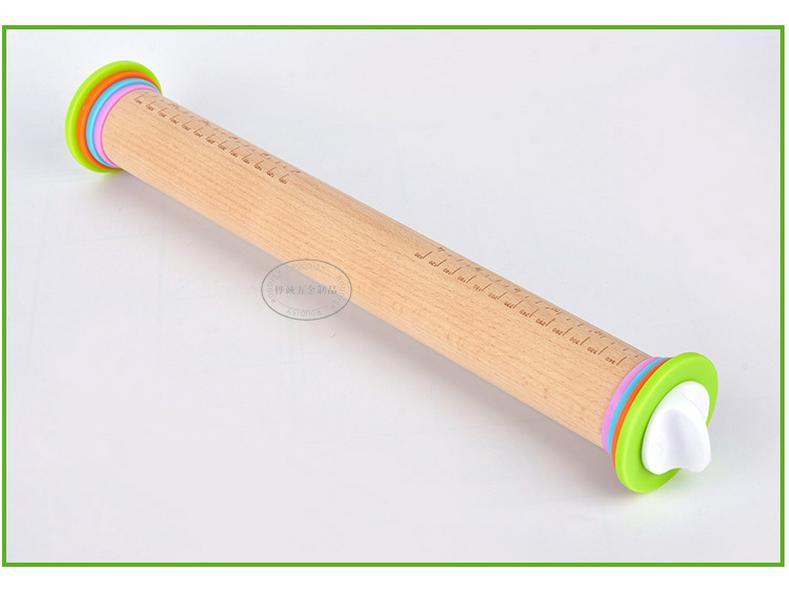 Adjustable Beech Wood Rolling Pin with Christmas Scale for Dough