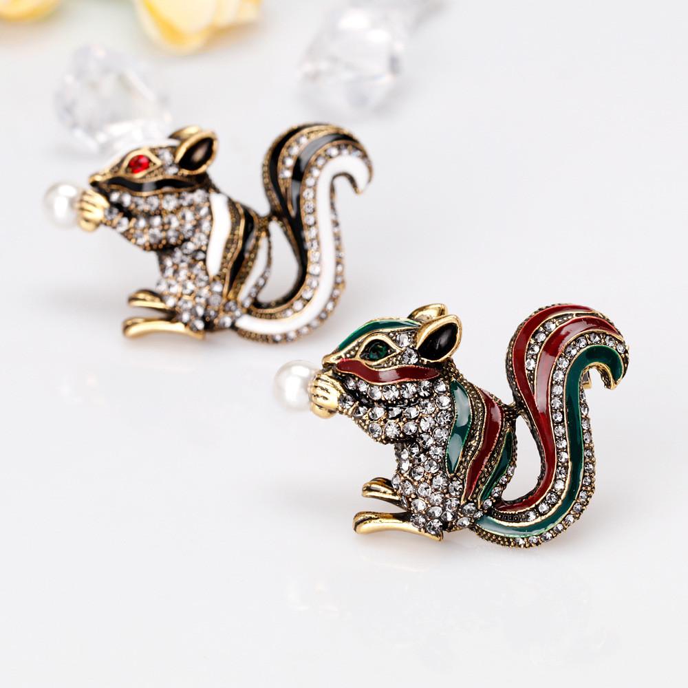 Fashion Squirrel Brooch Alloy Enamel Pin Cute Animal Accessory For Women
