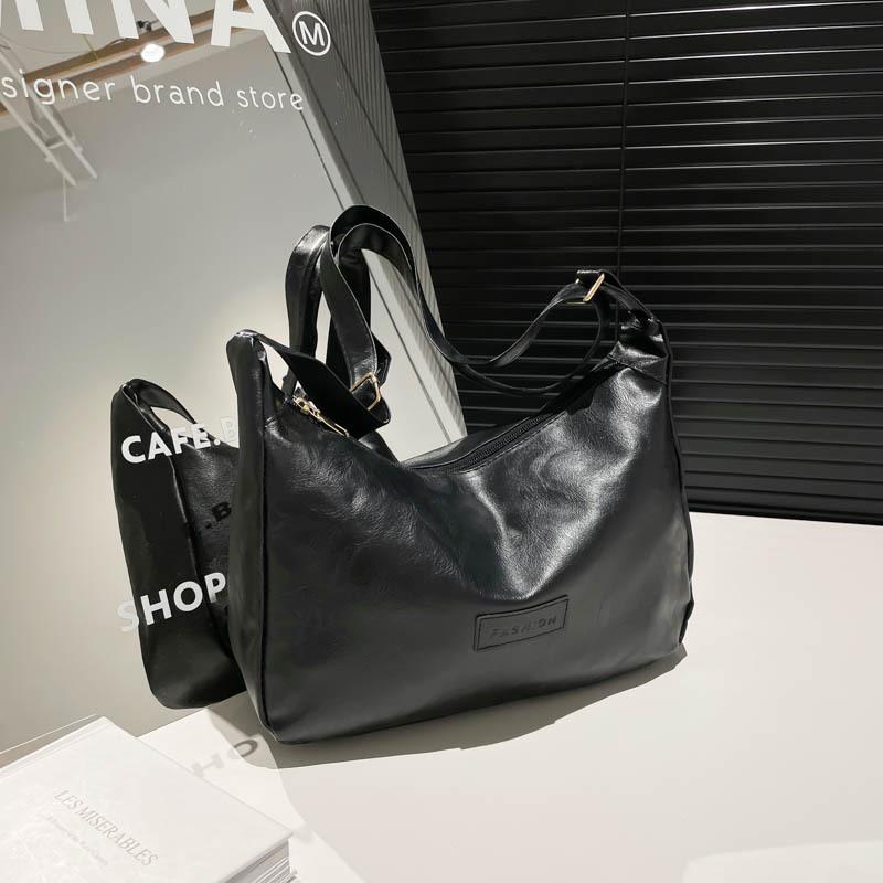 

Spring and summer new women s bags solid color simple casual versatile large capacity tote bag shoulder messenger bag women чёрный